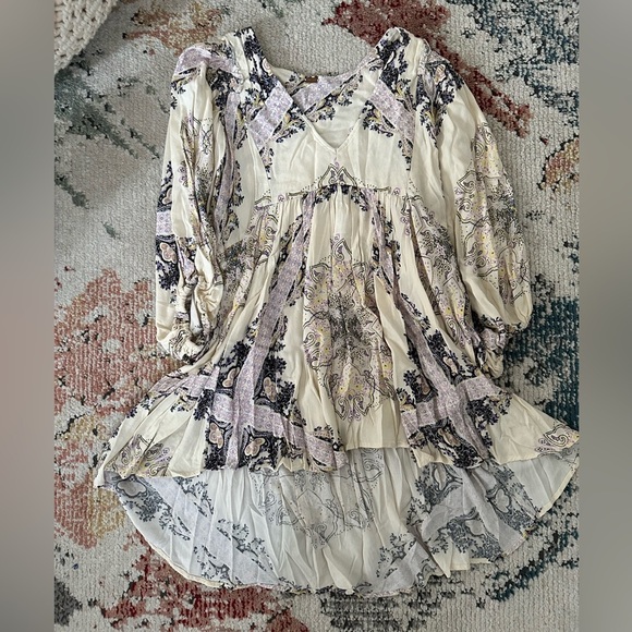 Free People Girl Talk Printed Tunic Top XSmall XS Ivory
Excellent condition. - Picture 3 of 12